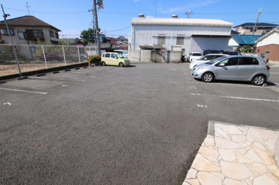 【駐車場】 | グランフルーリ