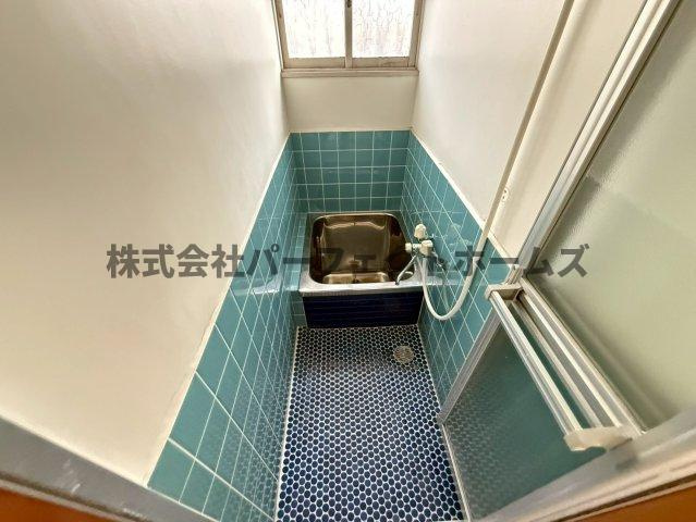 招提平野町戸建　賃貸の浴室|きれいなお風呂です