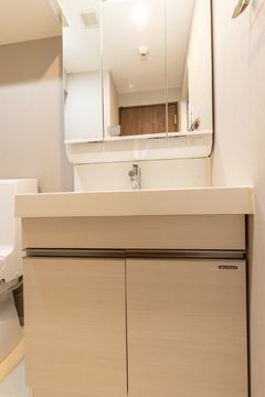 ソラーニ目黒不動前の独立洗面台