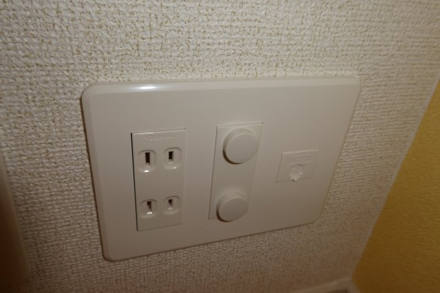 グランディオーソの設備|TVジャック・電話モジュラー