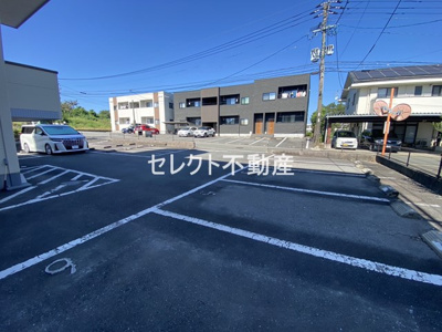 【駐車場】 | ドリームリュウ