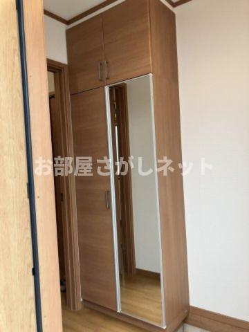 シャルムＫ【おとり物件なし】#学生・社会人にオススメ！初期費用分割払いOK！の収納|玄関にはシューズボックスがあります