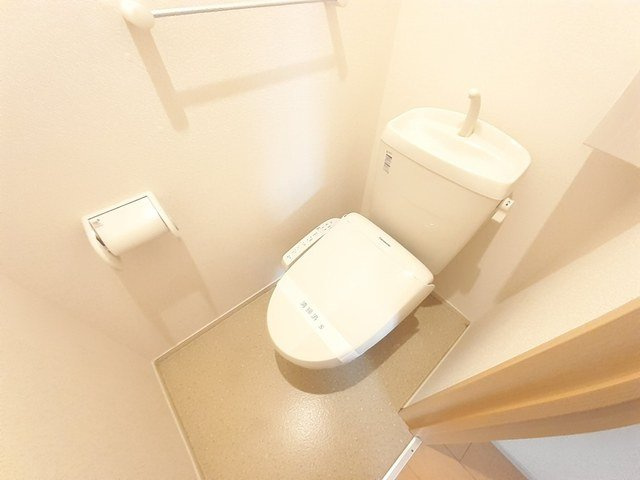 カーサ・プラシードＢのトイレ