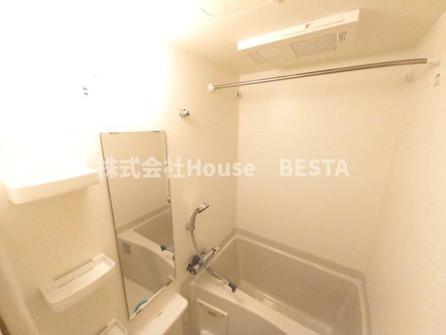 LEGESTA神戸ガーデンパレスの浴室