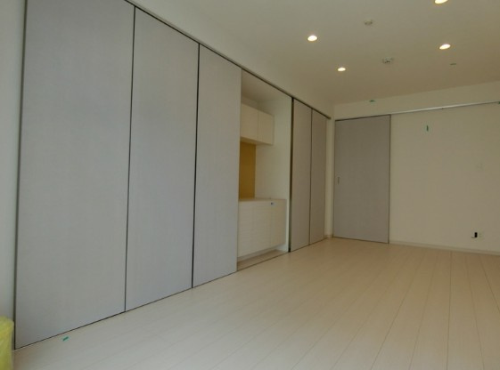 グラン・プライム大宮の居間・リビング