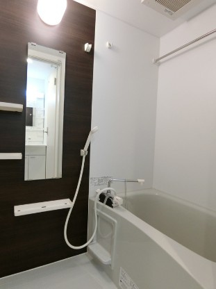 グラン・プライム大宮の浴室