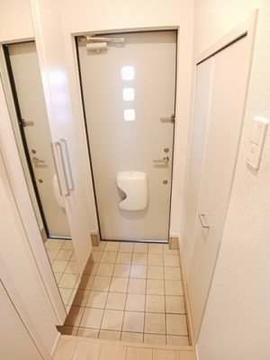 【玄関】 | セントレーアⅠ