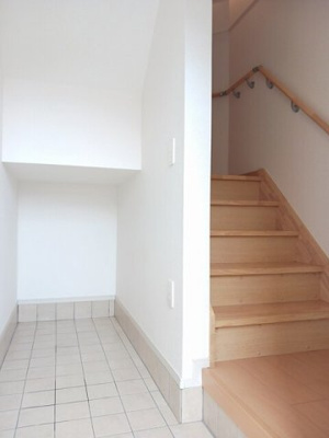 【玄関】 | サンフォレストＡ