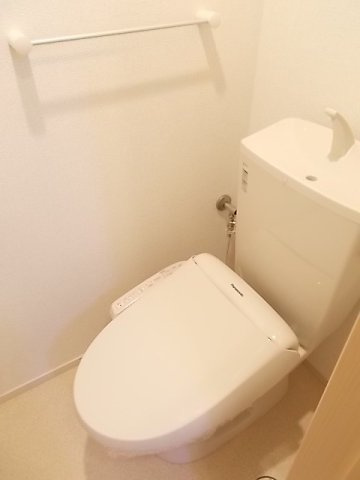 プロヴァンスのトイレ