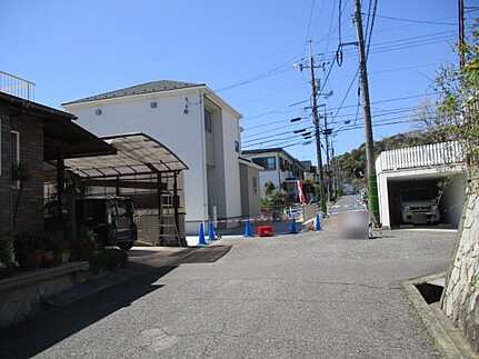 廿日市市阿品台北　の前面道路含む現地写真