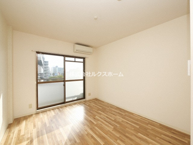 アネックス西村の居間・リビング