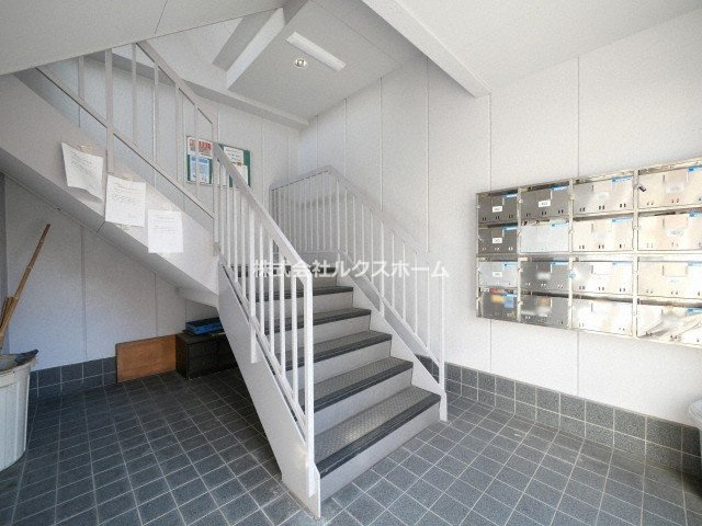 アネックス西村のロビー