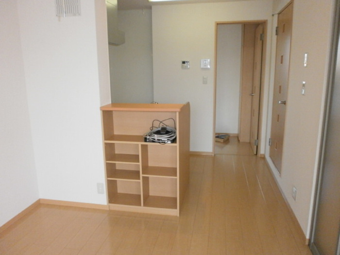 カーサ・ジュネス乾徳の居間・リビング