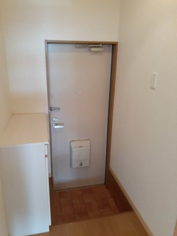 ニューシティー大坪の玄関