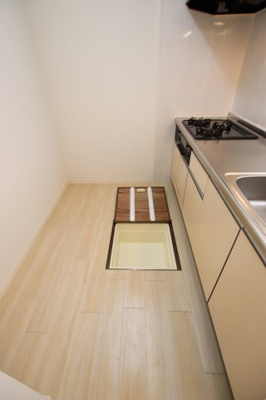 【収納】 | Univaly JewⅠ | 床下収納庫