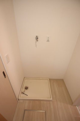 【設備】 | Univaly JewⅠ | 室内洗濯機置場