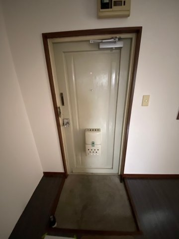 【玄関】