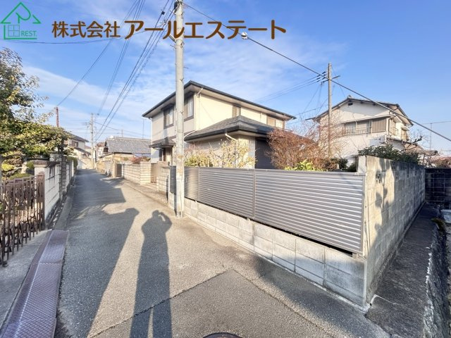 加古川市加古川町木村　JR「加古川駅」徒歩16分の前面道路含む現地写真