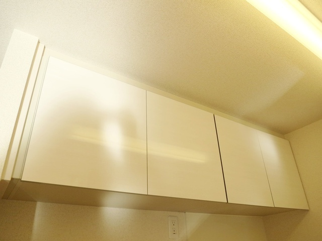 グランドゥールのキッチン|キッチンスペース上部の収納です♪