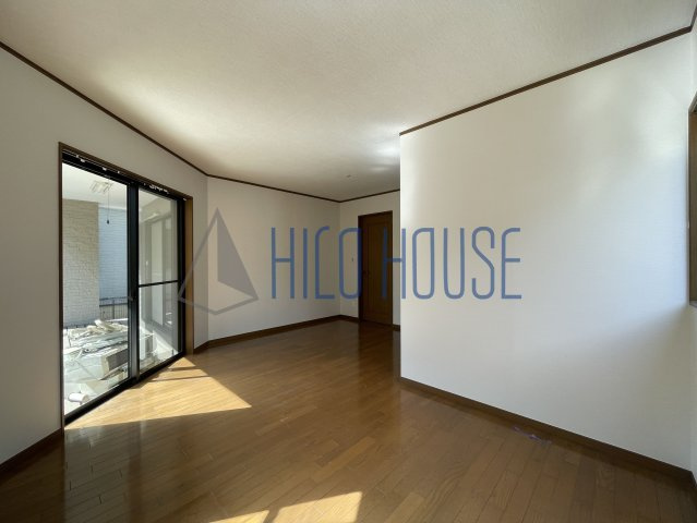 にっさい花みず木5丁目貸家の寝室