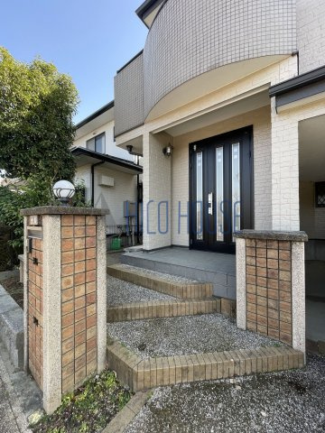 にっさい花みず木5丁目貸家のエントランス