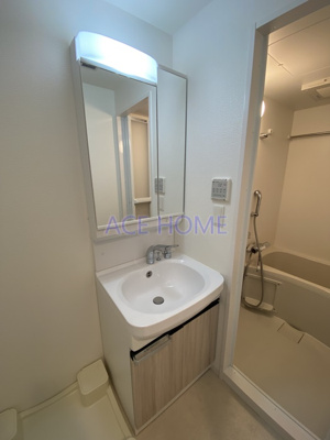 【洗面所】 | ファーストフィオーレ九条