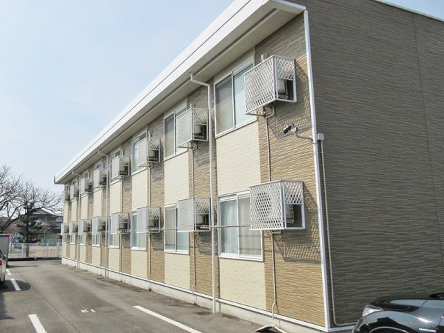 レオパレス５８５の外観