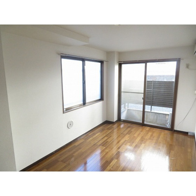 【居間・リビング】 | ＲＩＫＩパレス | 居室