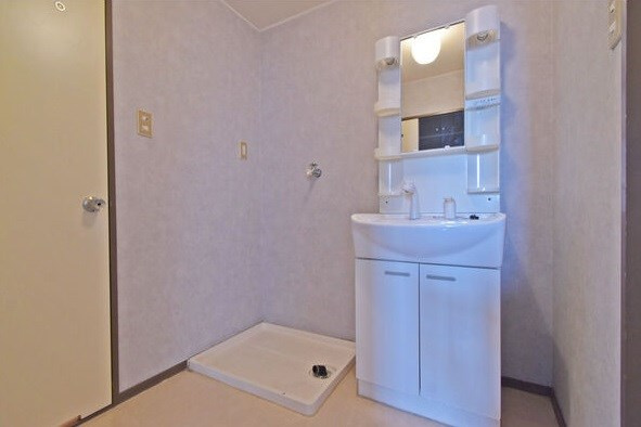 ファミールはらたⅡの洗面所