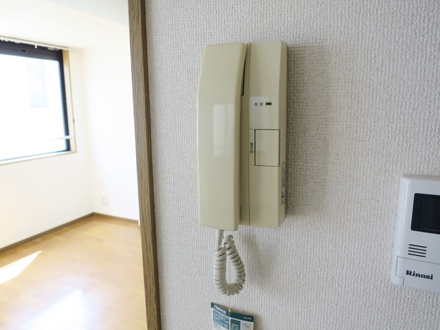 メイプル小岩のセキュリティ|インターホン完備！