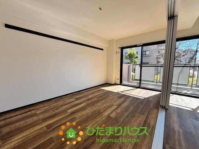 ライオンズガーデン花崎J棟　の寝室