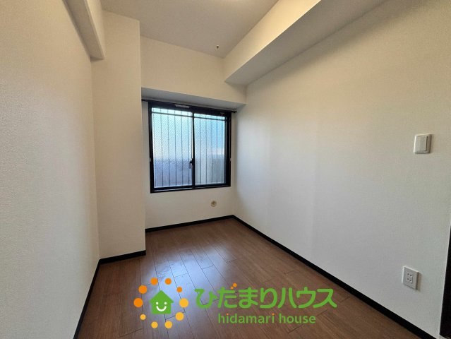 ライオンズガーデン花崎J棟　の子供部屋