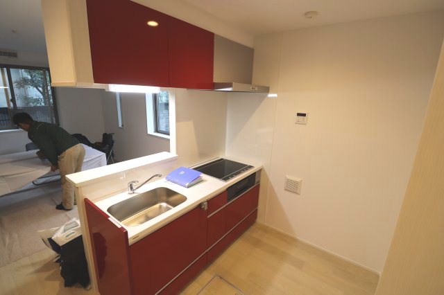 EAST BLUE 四ツ谷のキッチン