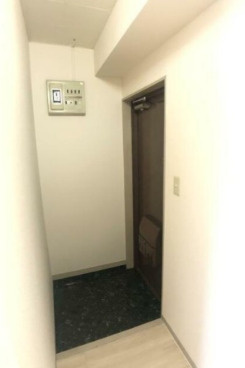 【玄関】 | バロール本町