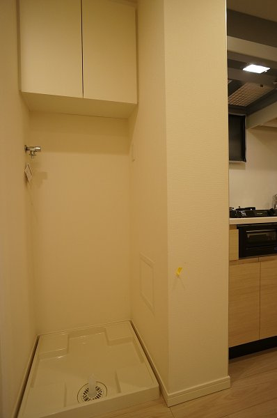 プライムメゾン森下の設備|洗濯機置き場(上部棚有)