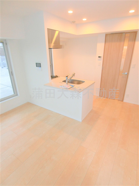 エルフォルテ羽田ライゼの居間・リビング|LDK