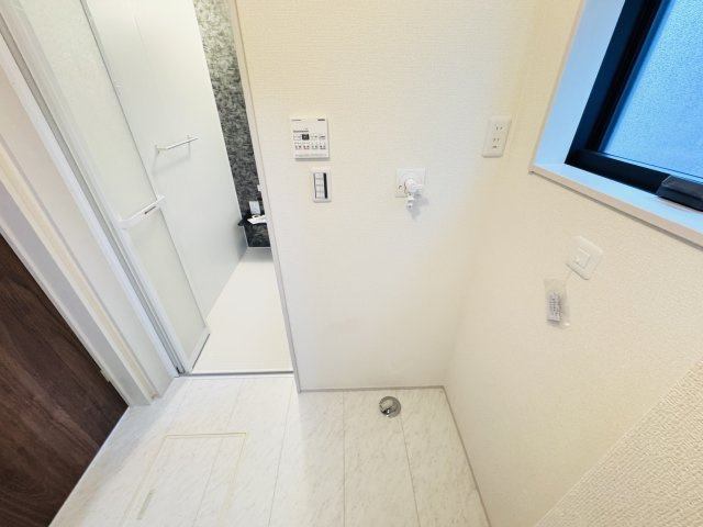 市川市日之出新築戸建のランドリースペース|洗濯機置き場・乾燥機用ガス栓つき