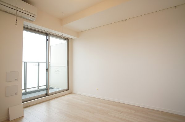 プライムメゾン森下の居間・リビング|洋室②