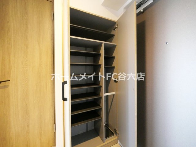 【玄関】 | Louis Residence 弁天町