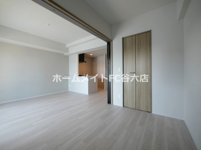 【洋室】 | Louis Residence 弁天町