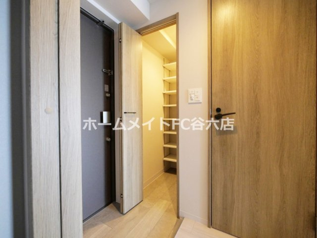 【玄関】 | Louis Residence 弁天町