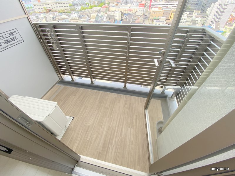 エスリード弁天町ルシェンテ　仲介手数料無料のバルコニー