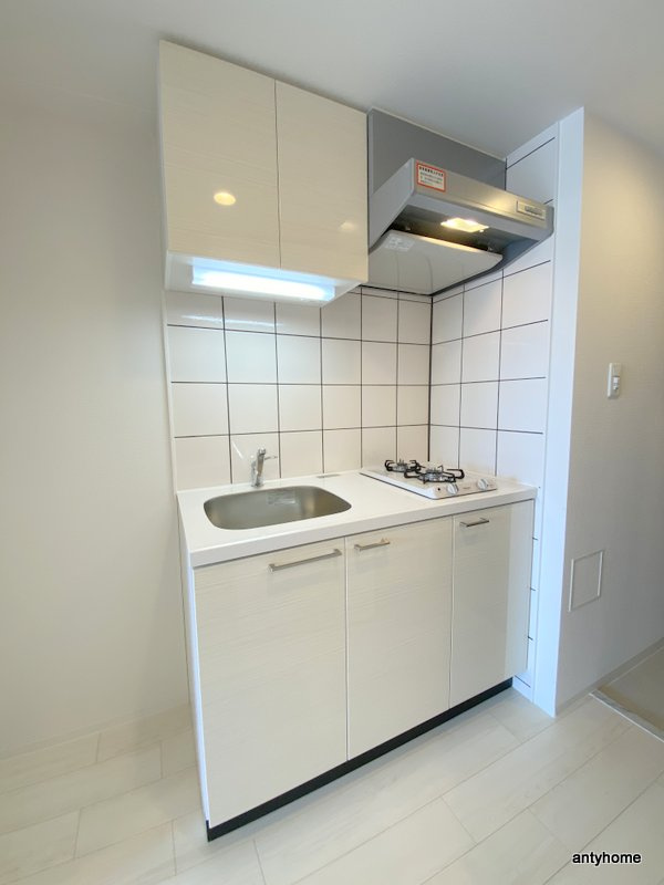 エスリード弁天町ルシェンテ　仲介手数料無料のキッチン