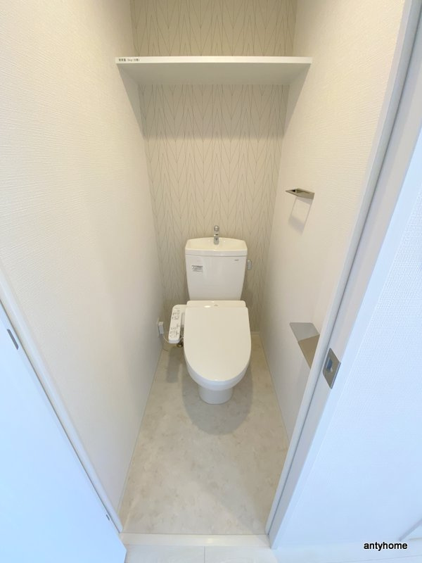 エスリード弁天町ルシェンテ　仲介手数料無料のトイレ