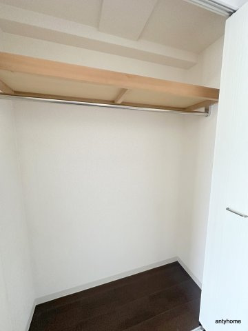 ルクレ難波　仲介手数料無料の収納
