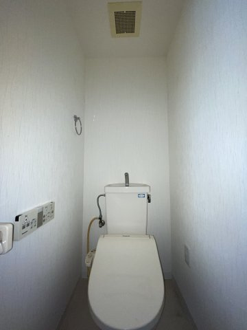 プルミエール上沢のトイレ