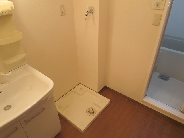 モア・コンフォートのその他|室内に洗濯機置けます!