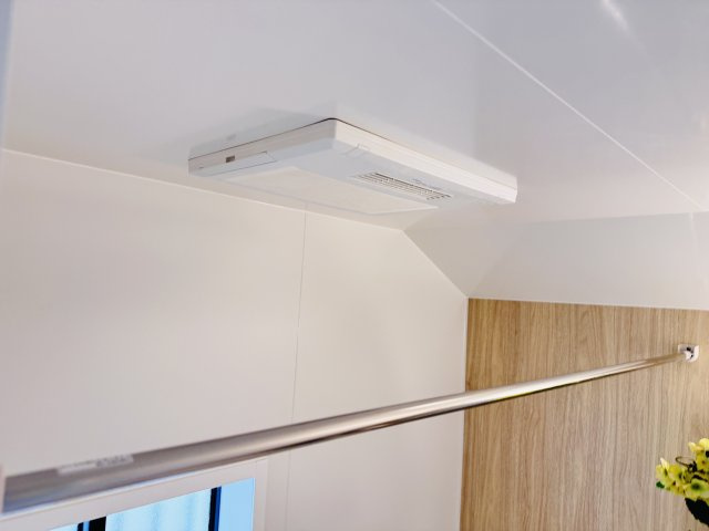 市川市伊勢宿新築戸建の冷暖房・空調設備|雨の日も安心の浴室乾燥機つき