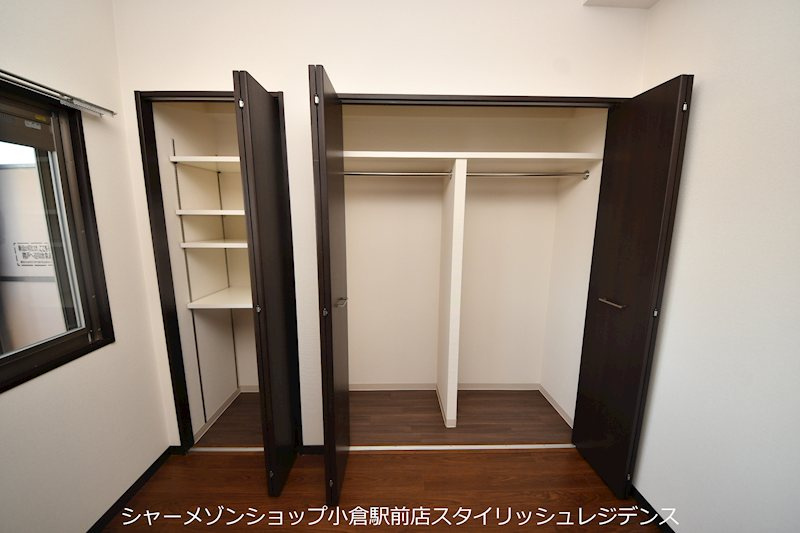 フェリシエ三萩野の収納