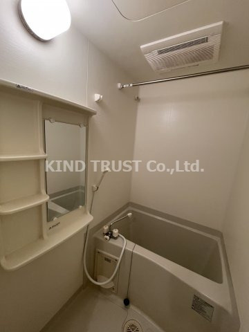 プレサンス天満橋アンジェの浴室